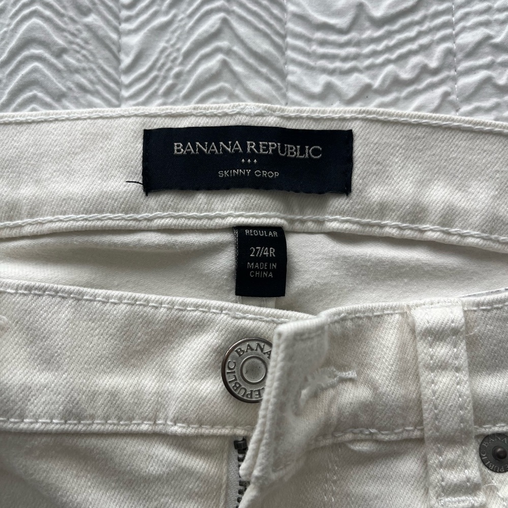 Banana Republic | Ivory Skinny Crop